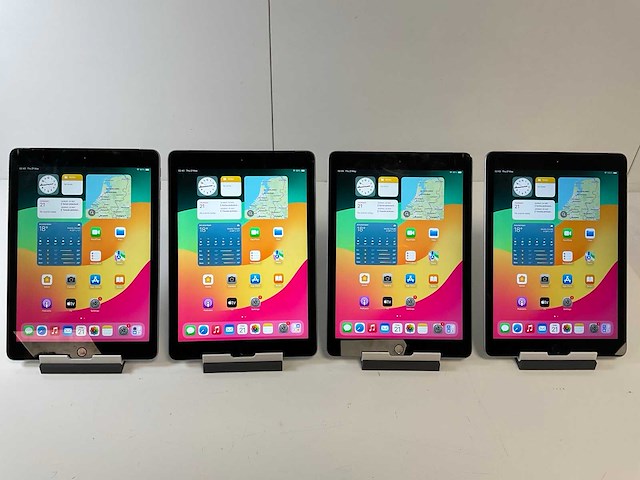 Apple ipad 6th gen 8.3” - wifi + cellular - 32 gb - space gray (4x) - afbeelding 1 van  5