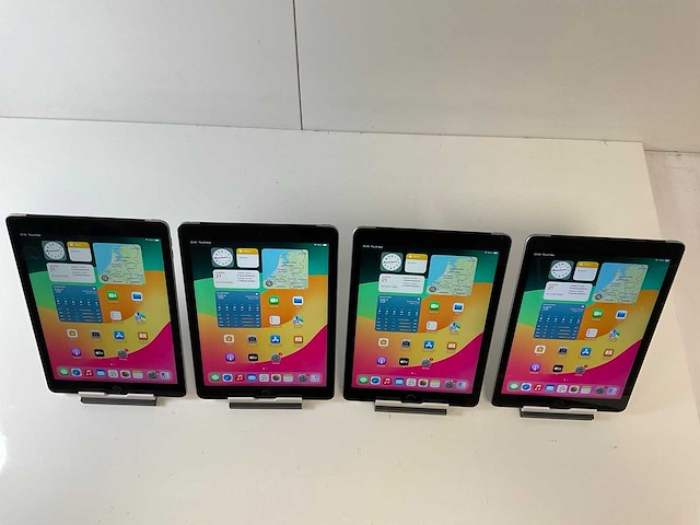 Apple ipad 6th gen 8.3” - wifi + cellular - 32 gb - space gray (4x) - afbeelding 2 van  5