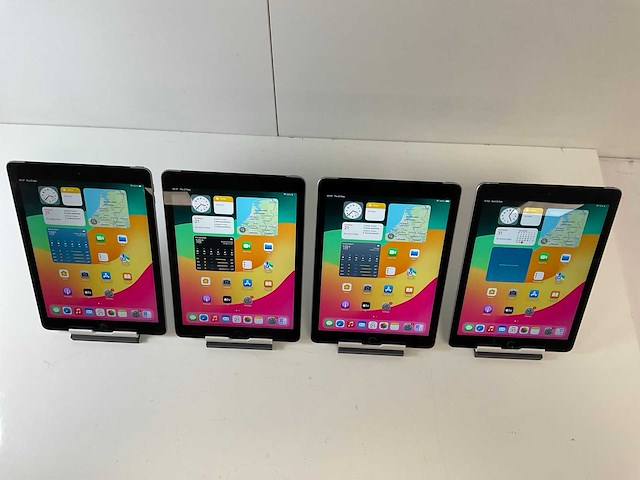 Apple ipad 6th gen 8.3” - wifi + cellular - 32 gb - space gray (4x) - afbeelding 2 van  5