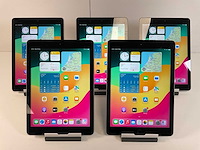 Apple ipad 6th gen 8.3” - wifi + cellular - 32 gb - space gray (5x) - afbeelding 2 van  5