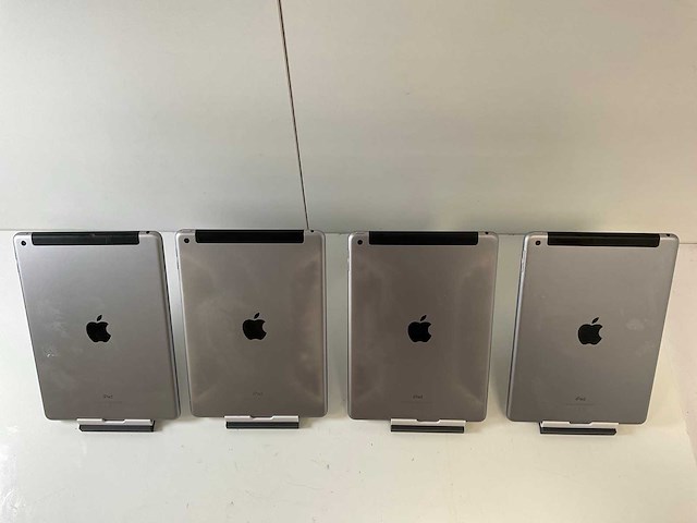 Apple ipad 6th gen 9.7” - wifi + cellular - 128 gb - space gray (4x) - afbeelding 5 van  5