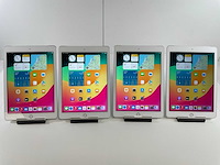 Apple ipad 6th gen 9.7” - wifi + cellular - 32 gb - silver (4x) - afbeelding 1 van  3