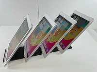Apple ipad 6th gen 9.7” - wifi + cellular - 32 gb - silver (4x) - afbeelding 2 van  3