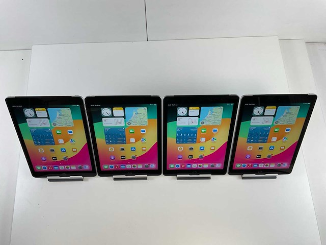 Apple ipad 6th gen 9.7” - wifi + cellular - 32 gb - space gray (4x) - afbeelding 2 van  4