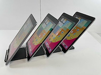 Apple ipad 6th gen 9.7” - wifi + cellular - 32 gb - space gray (4x) - afbeelding 3 van  4