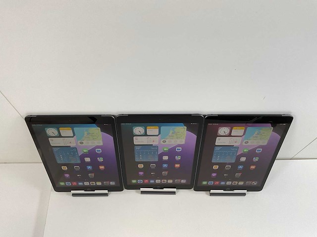Apple ipad 7th gen - wi-fi + cellular - 128 gb - space gray (3x) - afbeelding 2 van  8