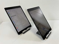 Apple ipad 7th gen - wi-fi + cellular - 32 gb / 128 gb - space gray (2x) - afbeelding 3 van  7