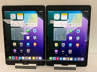 Apple ipad 7th gen - wif - 32 gb - space gray (2x) - afbeelding 1 van  8