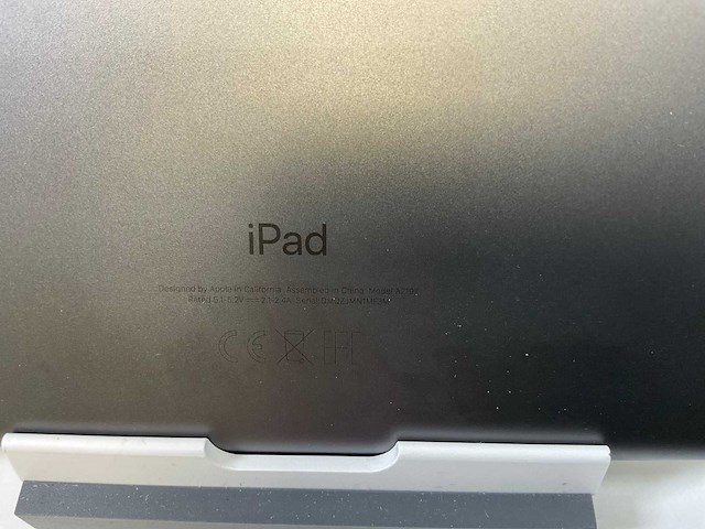 Apple ipad 7th gen - wifi - 32 gb - space gray (3x) - afbeelding 6 van  8