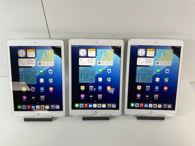 Apple ipad 7th gen 10.2” - wifi + cellular - 128 gb - silver (3x) - afbeelding 1 van  5