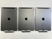Apple ipad 7th gen 10.2” - wifi + cellular - 128 gb - space gray (3x) - afbeelding 5 van  5