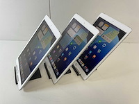 Apple ipad 7th gen 10.2” - wifi + cellular - 128 gb / 32 gb - silver (3x) - afbeelding 2 van  4