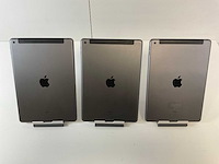 Apple ipad 7th gen 10.2” - wifi + cellular - 128 gb / 32 gb - space gray (3x) - afbeelding 4 van  4