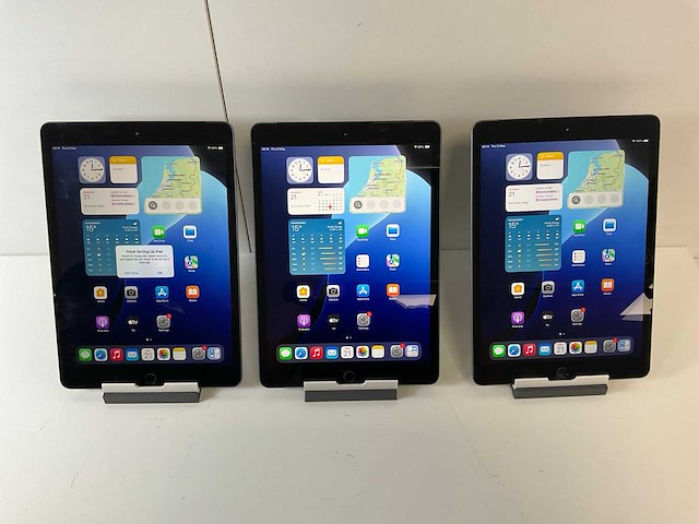 Apple ipad 7th gen 10.2” - wifi + cellular - 32 gb - space gray (3x) - afbeelding 1 van  5