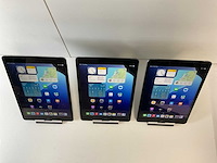 Apple ipad 7th gen 10.2” - wifi + cellular - 32 gb - space gray (3x) - afbeelding 2 van  5