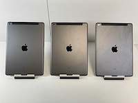 Apple ipad 7th gen 10.2” - wifi + cellular - 32 gb - space gray (3x) - afbeelding 5 van  5