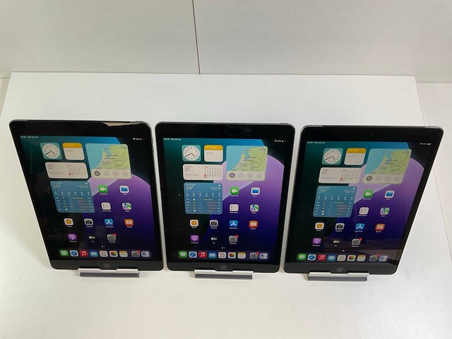Apple ipad 7th gen 10.2” - wifi only - 128 gb / 32 gb - space gray (3x) - afbeelding 2 van  6