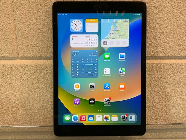 Apple ipad 7th gen 32 gb wi-fi + cellular space gray - afbeelding 1 van  2