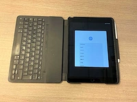Apple ipad (7th gen, 32gb) tablet