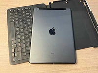 Apple ipad (7th gen, 32gb) tablet - afbeelding 4 van  4
