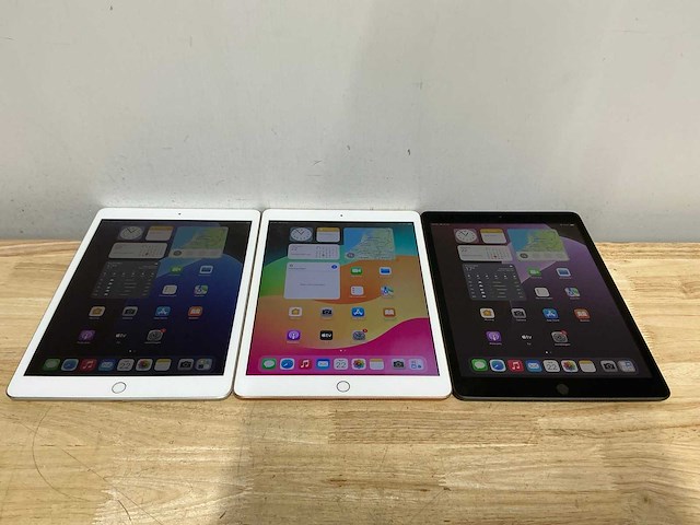 Apple ipad 8 a2270 tablet (3x) - afbeelding 1 van  7
