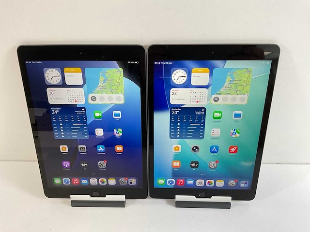 Apple ipad 8th gen - wi-fi - 32 gb - space gray (2x) - afbeelding 1 van  8