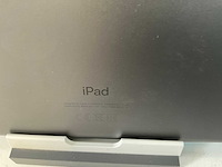 Apple ipad 8th gen - wi-fi - 32 gb - space gray (3x) - afbeelding 8 van  9