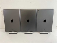 Apple ipad 8th gen - wi-fi - 32 gb - space gray (3x) - afbeelding 6 van  9