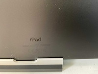 Apple ipad 8th gen - wi-fi - 32 gb - space gray (3x) - afbeelding 9 van  10