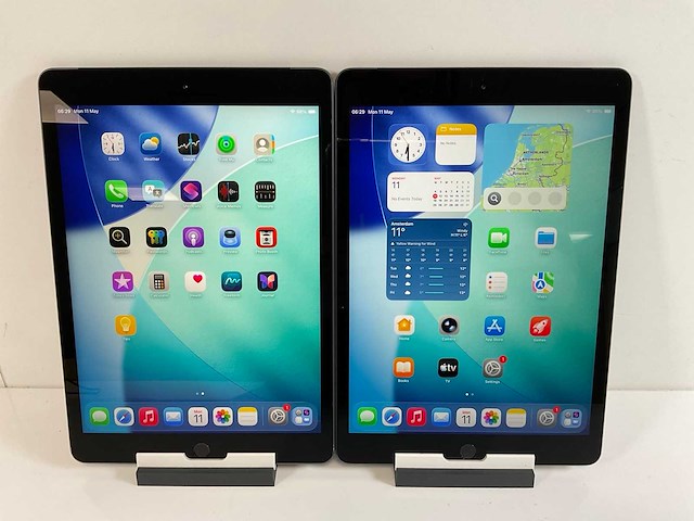 Apple ipad 8th gen - wi-fi + cellular - 32 gb - space gray (2x) - afbeelding 1 van  7