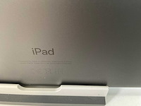 Apple ipad 8th gen - wi-fi + cellular - 32 gb - space gray (2x) - afbeelding 6 van  7