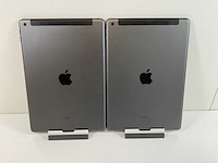 Apple ipad 8th gen - wi-fi + cellular - 32 gb - space gray (2x) - afbeelding 5 van  7