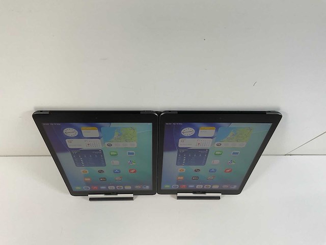 Apple ipad 8th gen - wi-fi + cellular - 32 gb - space gray (2x) - afbeelding 2 van  7