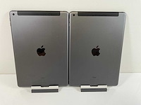 Apple ipad 8th gen - wi-fi + cellular - 32 gb - space gray (2x) - afbeelding 5 van  7