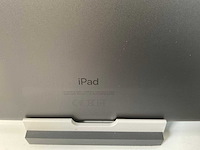 Apple ipad 8th gen - wi-fi + cellular - 32 gb / 128 gb - space gray (2x) - afbeelding 4 van  4