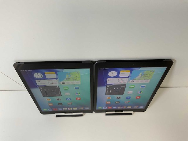 Apple ipad 8th gen - wifi + cellular - 128 gb - space gray (2x) - afbeelding 2 van  7