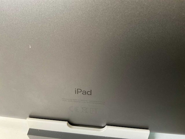 Apple ipad 8th gen - wifi + cellular - 32 gb - space gray (2x) - afbeelding 7 van  7