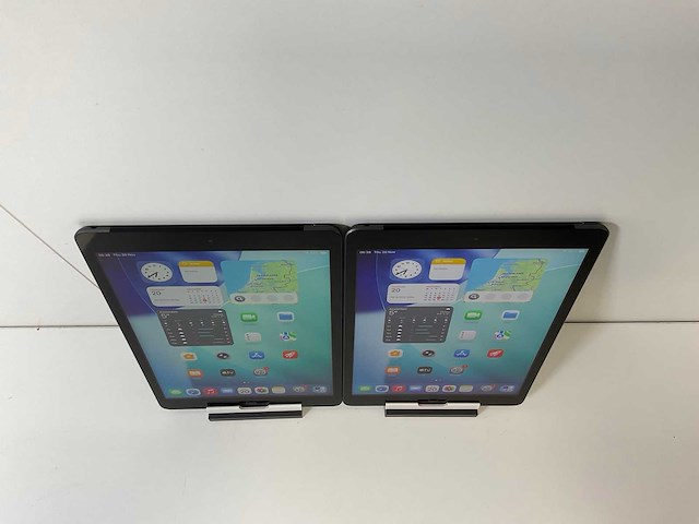 Apple ipad 8th gen - wifi + cellular - 32 gb - space gray (2x) - afbeelding 2 van  7