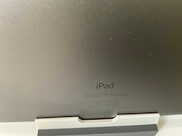 Apple ipad 8th gen - wifi + cellular - 32 gb - space gray (2x) - afbeelding 6 van  7