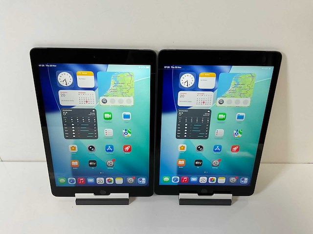 Apple ipad 8th gen - wifi + cellular - 32 gb - space gray (2x) - afbeelding 1 van  7