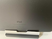 Apple ipad 8th gen - wifi + cellular - 32 gb - space gray (2x) - afbeelding 6 van  7