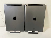 Apple ipad 8th gen - wifi + cellular - 32 gb / 128 gb - space gray (2x) - afbeelding 5 van  7