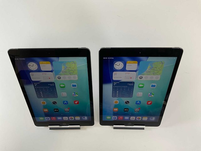 Apple ipad 8th gen 10.2-inch - wifi + cellular - 128 gb - space gray (2x) - afbeelding 2 van  7