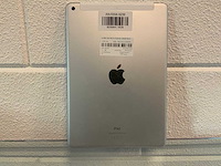 Apple ipad 8th gen 32 gb wi-fi + cellular silver - afbeelding 2 van  2