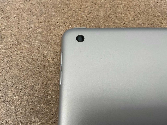 Apple ipad (8th gen, 32gb) tablet - afbeelding 6 van  6