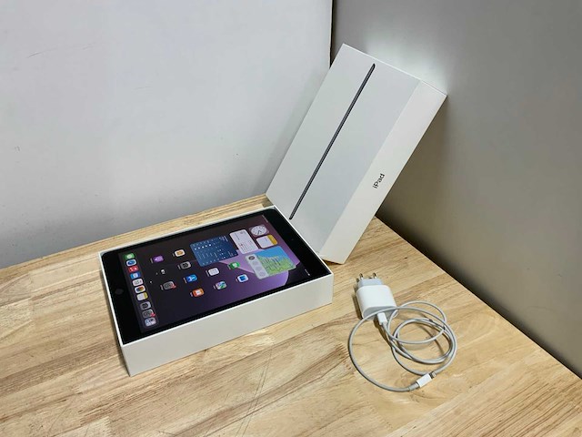 Apple ipad 9 a2604 space gray tablet - afbeelding 2 van  5