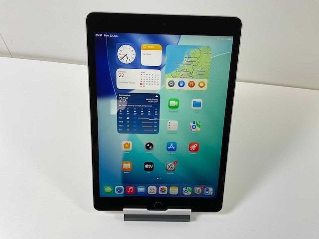 Apple ipad 9th gen - wi-fi - 64 gb - silver - afbeelding 1 van  6