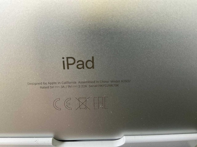 Apple ipad 9th gen - wi-fi - 64 gb - silver - afbeelding 6 van  6