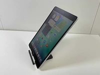 Apple ipad 9th gen - wi-fi - 64 gb - silver - afbeelding 4 van  6
