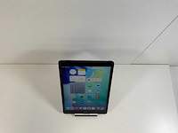 Apple ipad 9th gen - wi-fi + cellular - 256 gb - space gray - afbeelding 2 van  6